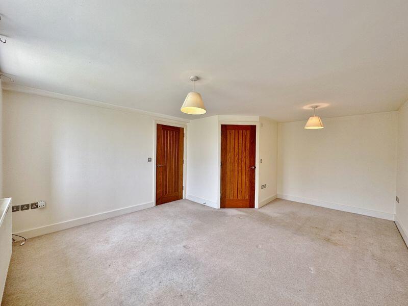 Additional image 16 of Chesnut Farm, Hooton Road, Hooton, Cheshire