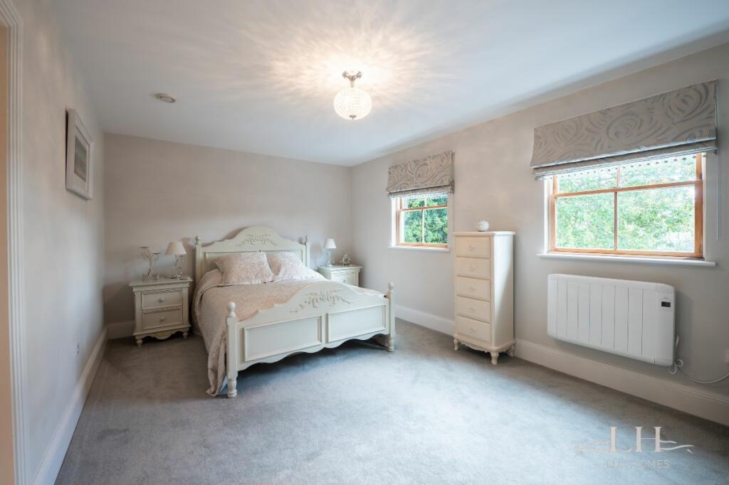 Additional image 26 of Coxtie Green Road, Brentwood