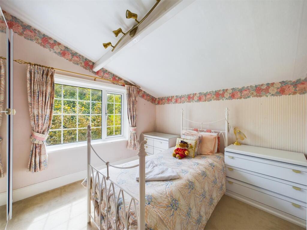 Additional image 33 of Pantasaph