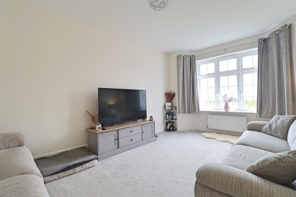 Additional image 4 of Radley Avenue, Silver End