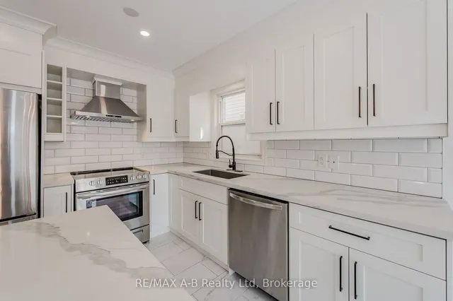 Additional image 8 of 284 Bridlewreath St