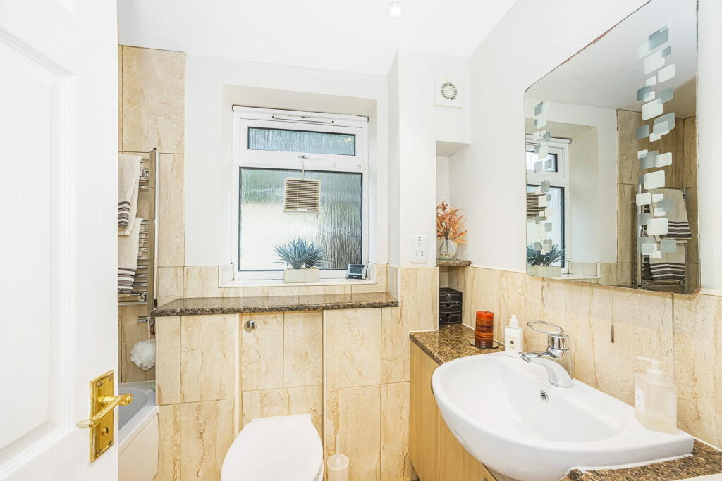 Additional image 11 of Shelley Close, Ongar, CM5
