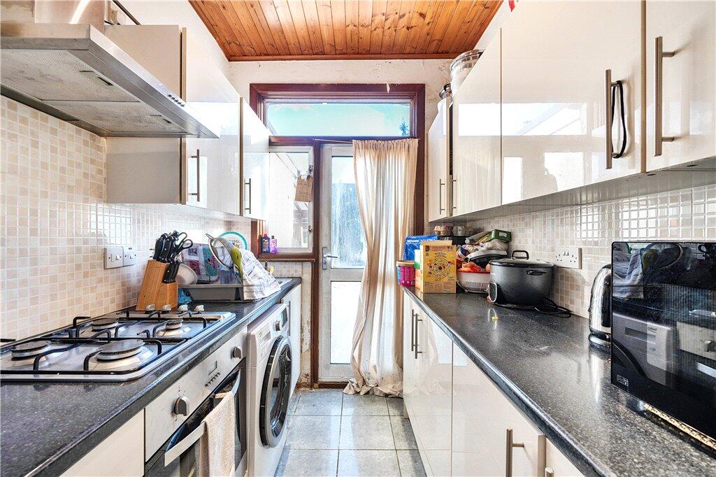 Additional image 20 of Oaklands Avenue, Thornton Heath, CR7