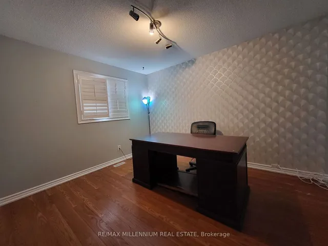 Additional image 26 of 27 Dundalk Cres