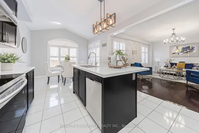 Additional image 13 of 373 Robert Parkinson Dr