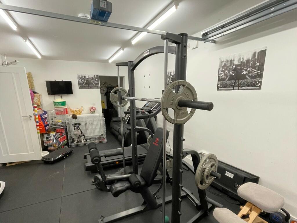 Additional image 11 of Oakview, Mill Lane, Hook End, Brentwood, Essex CM15 0PP