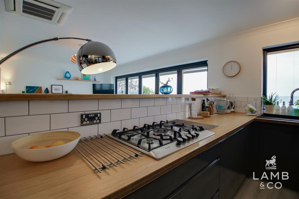 Additional image 11 of Eastern Promenade, Point Clear Bay