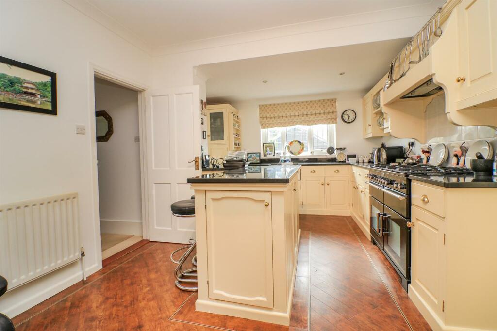 Additional image 14 of Spring Lane, Hatfield Peverel, Chelmsford