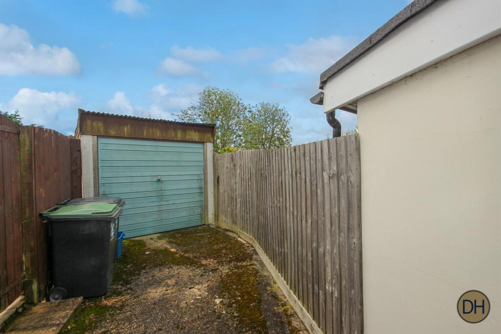 Additional image 10 of Princes Close, North Weald, Essex CM16