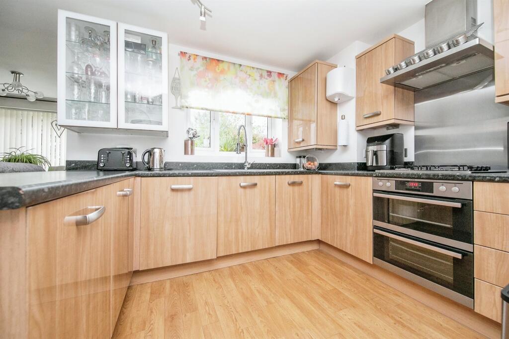 Additional image 4 of Lungley Rise, COLCHESTER