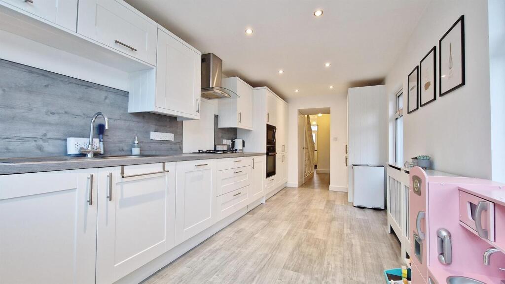 Additional image 11 of Wittonwood Road, Frinton-On-Sea