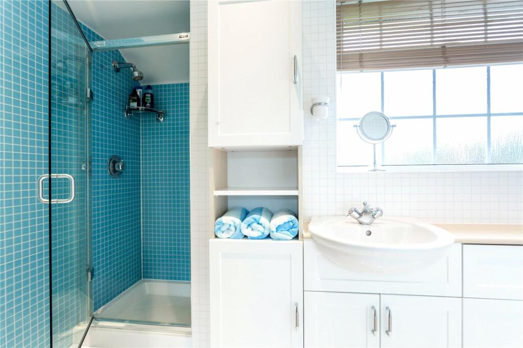 Additional image 10 of Bowhay, Hutton Mount, Brentwood, Essex, CM13