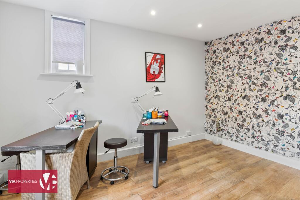 Additional image 5 of High Street, Ingatestone, CM4