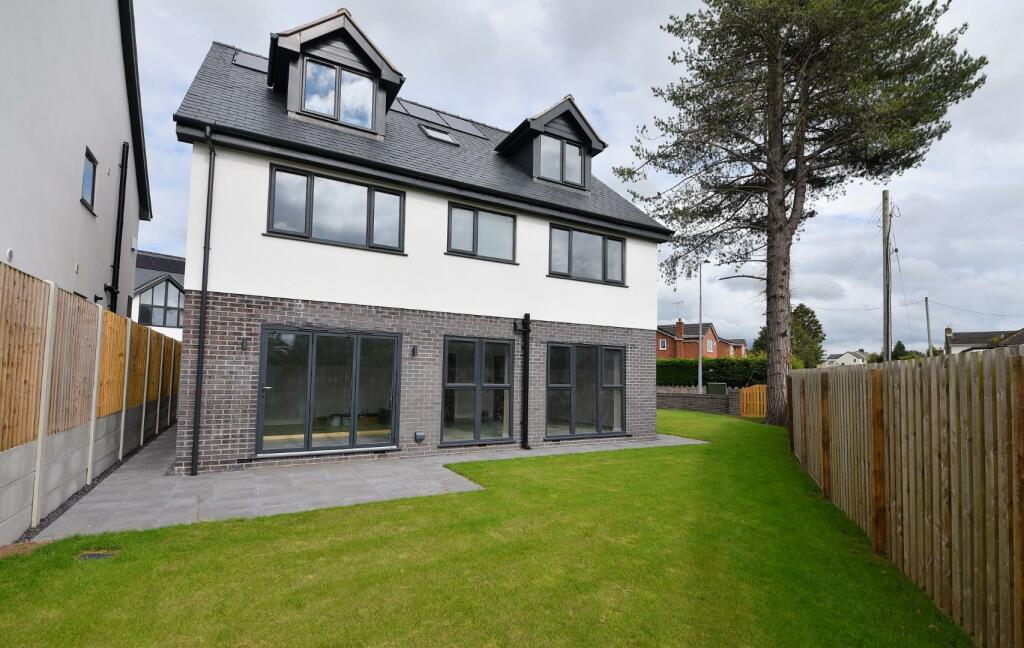 Additional image 26 of Tai Hydref, Main Road, Sychdyn, Mold