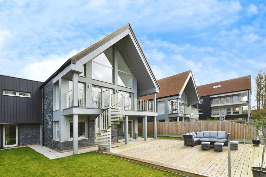 Additional image 27 of Lower Wimbush Road, Little Waltham, Chelmsford, Essex, CM3