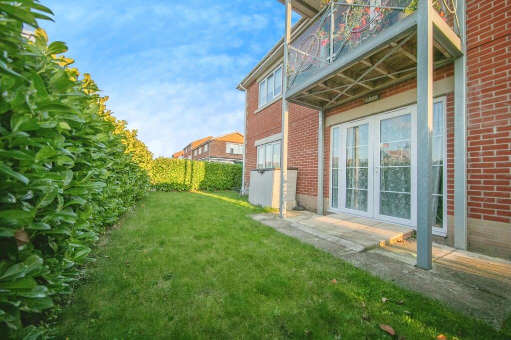 Additional image 18 of York Road, Holland-On-Sea, Clacton-On-Sea