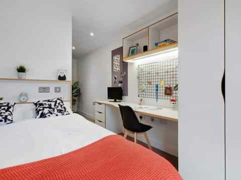 Additional image 10 of Platinum Ensuite, 27 Magdalen Street, COLCHESTER,CO1 2ZT