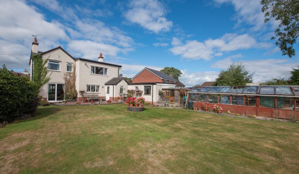 Additional image 2 of Raikes Lane, Sychdyn