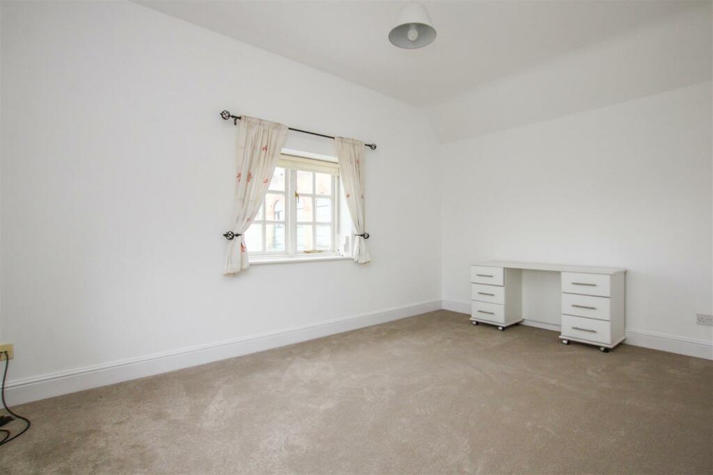 Additional image 6 of ** SIGNATURE HOME ** Great Warley Street, Great Warley, Brentwood