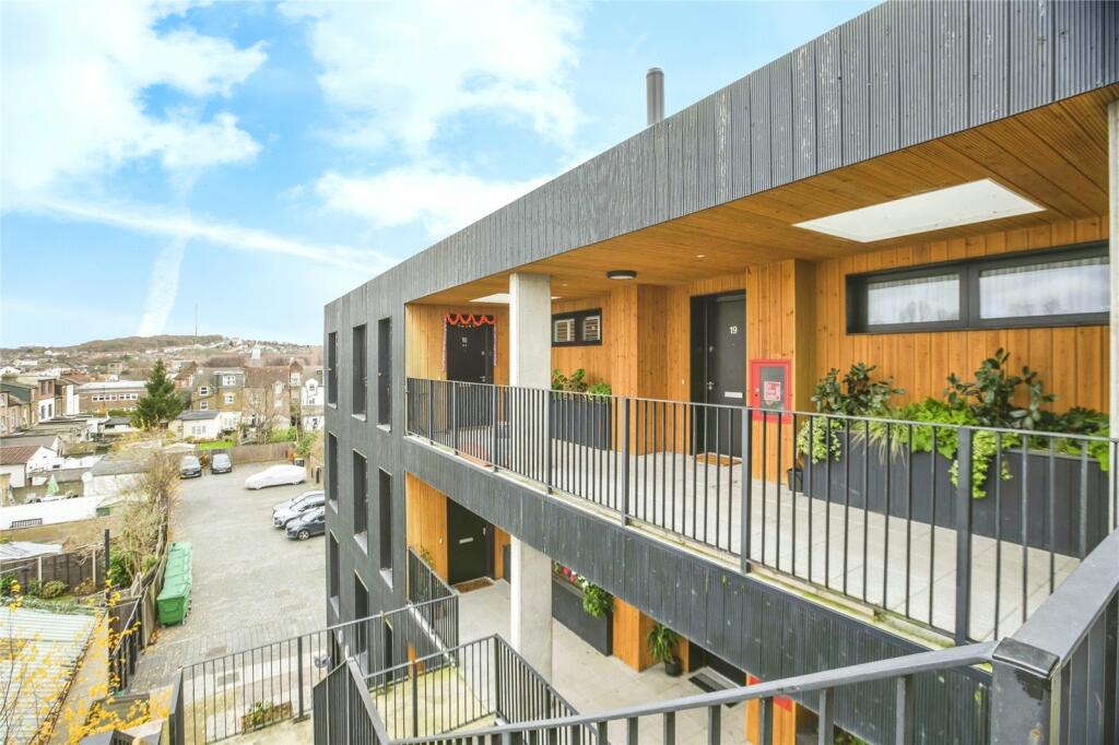Additional image 8 of Bell Foundry Close, Croydon, CR0
