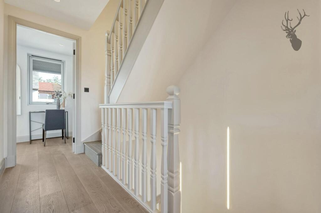 Additional image 13 of The Bramlings, Epping
