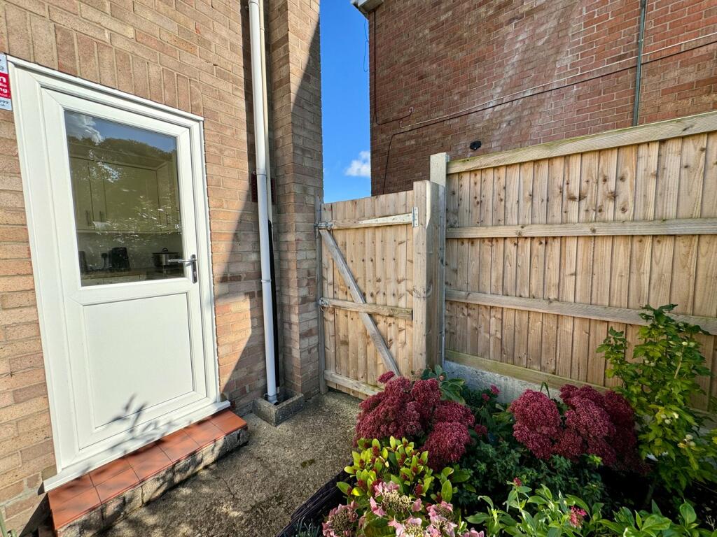 Additional image 14 of Columbine Gardens, Walton on the Naze, CO14