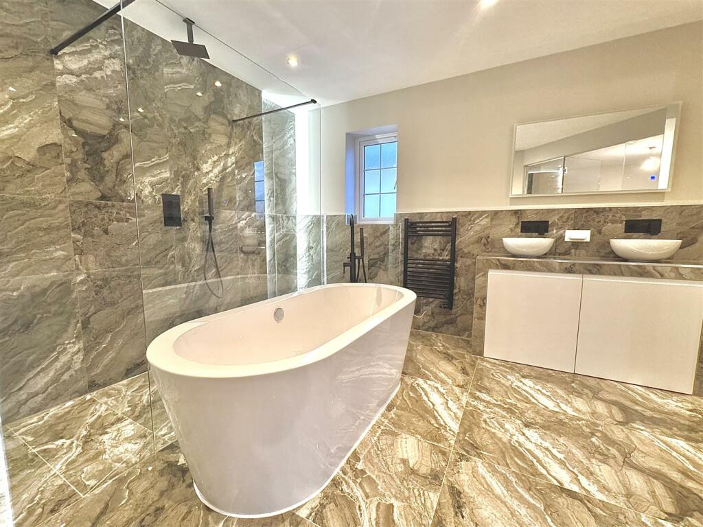 Additional image 22 of New Builds @ Mangapp Chase, Burnham-On-Crouch