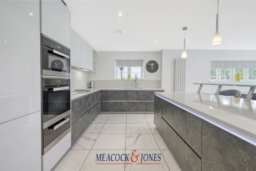 Additional image 6 of Heronway, Hutton Mount, Brentwood