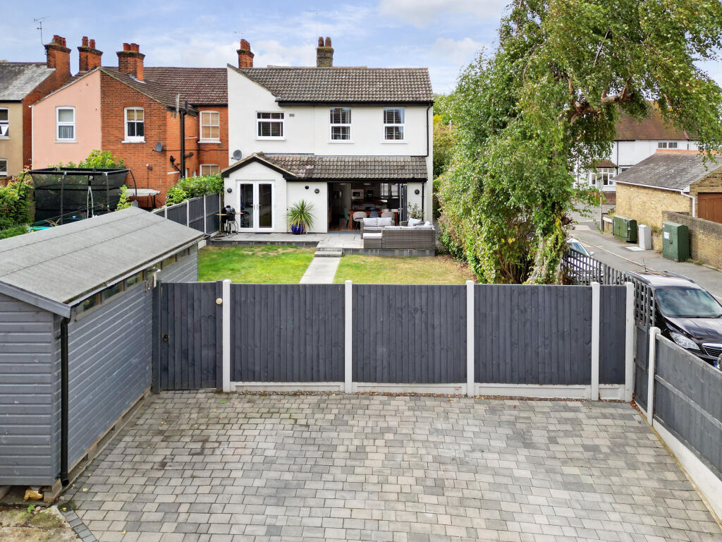 Additional image 22 of Beehive Lane, Chelmsford