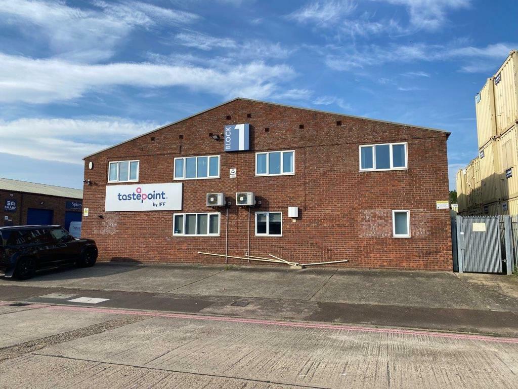 Additional image 11 of 1a Riverside Avenue West, Lawford, Essex, CO11