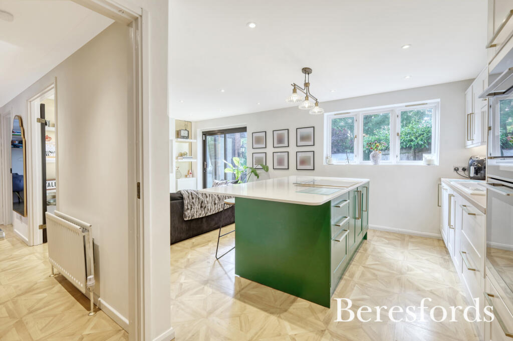 Additional image 11 of Halstead Way, Hutton, CM13