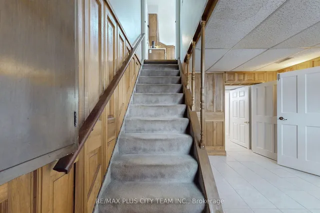 Additional image 20 of 17 Hedges Blvd