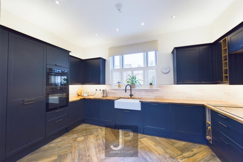 Additional image 2 of Kensington Way, Brentwood