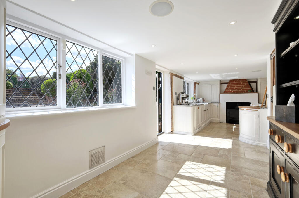 Additional image 12 of Outings Lane, Doddinghurst, CM15