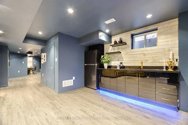 Additional image 33 of 4 Fulmer Rd