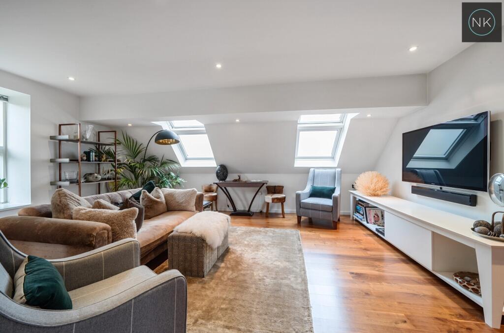 Additional image 6 of Coopers Court, Piercing Hill, Theydon Bois, Epping, Essex, CM16