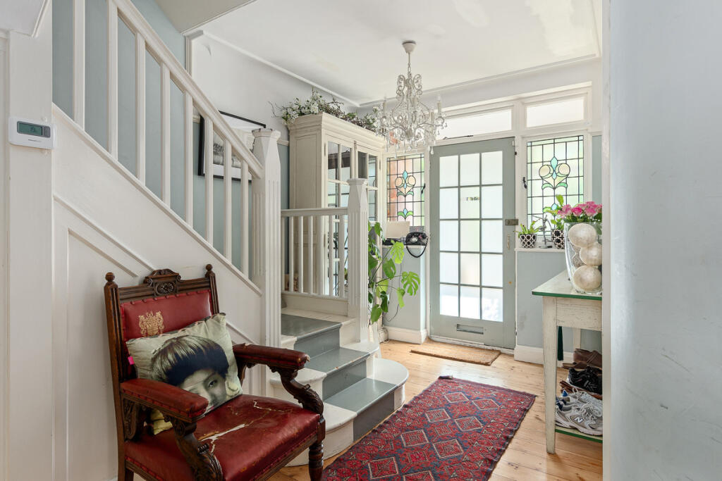 Additional image 8 of Haling Park Road, South Croydon, CR2