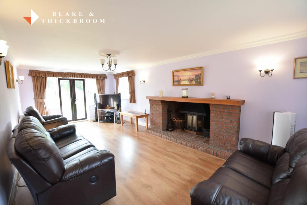Additional image 2 of Lakeside Oaks, 25 Point Clear Road, St Osyth