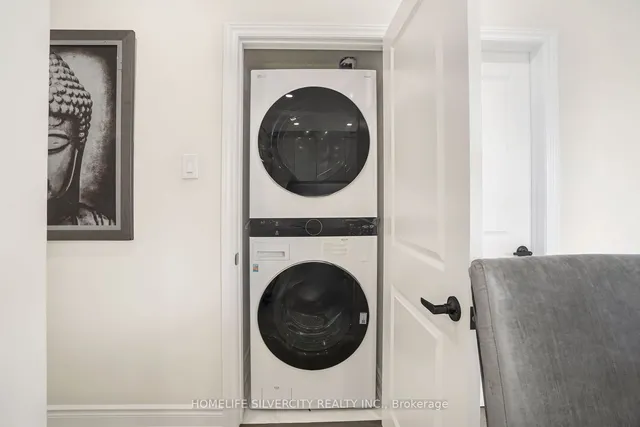 Additional image 20 of 168 Folkstone Cres