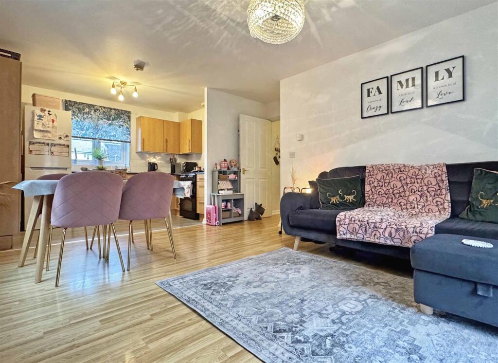 Additional image 6 of Shimbrooks, Great Leighs, Chelmsford