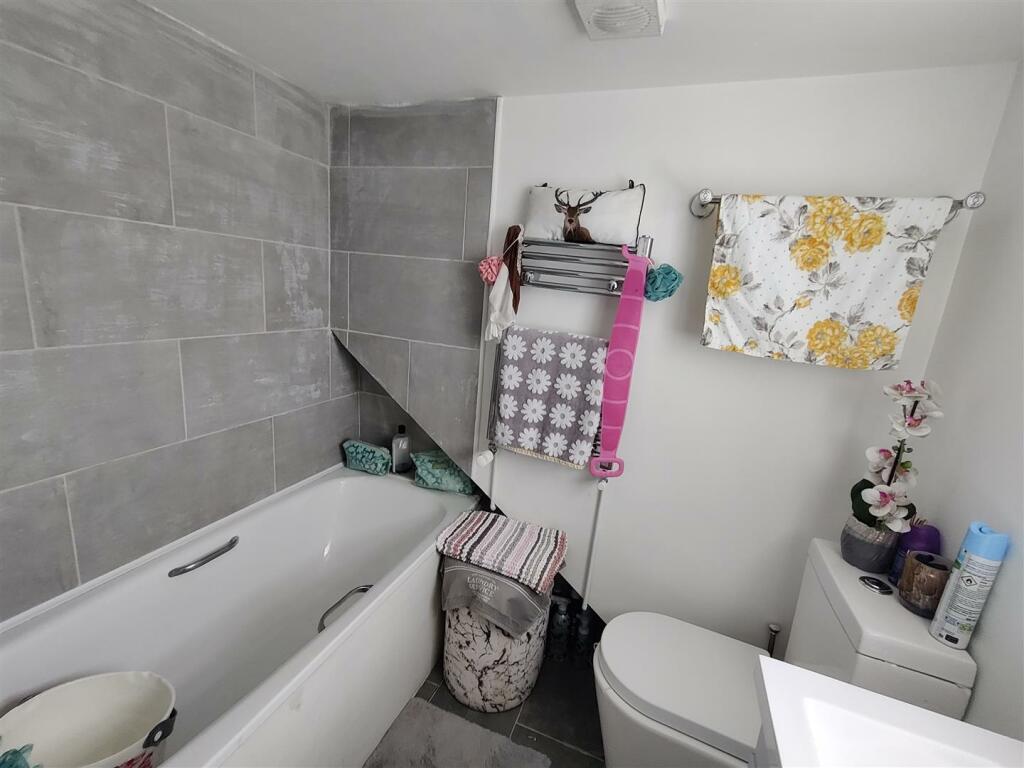 Additional image 5 of Thirsk Road, CR4