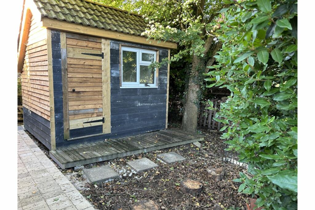 Additional image 21 of Chignal Road, Chelmsford, CM1