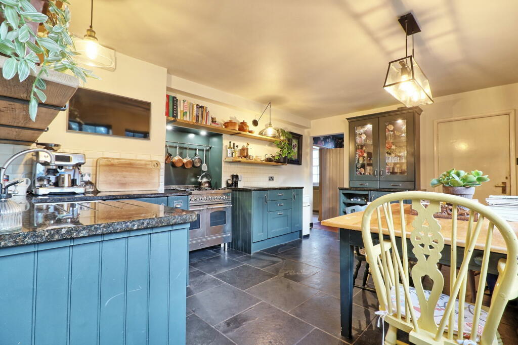 Additional image 40 of High Street, Thorpe-le-Soken, Clacton-on-sea, CO16 0DY