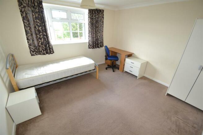 Additional image 6 of Walk to University