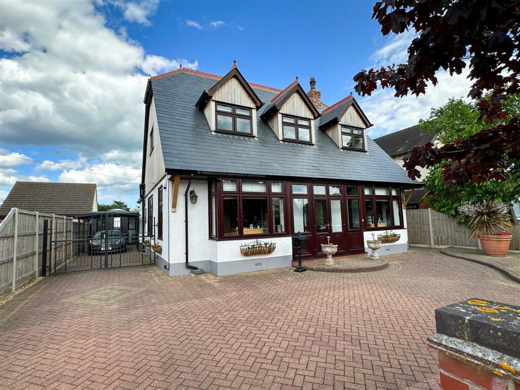 Additional image 43 of Southcliff Park, East Clacton