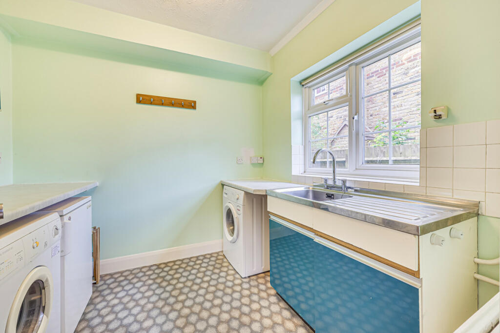 Additional image 13 of Norsey Road, Billericay, CM11