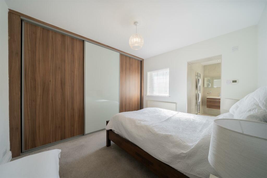 Additional image 18 of Woodland View, Childer Thornton, Cheshire