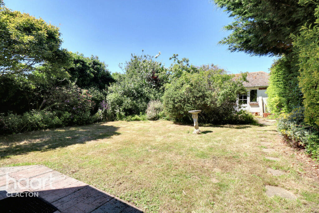 Additional image 24 of Marine Parade East, Clacton-On-Sea