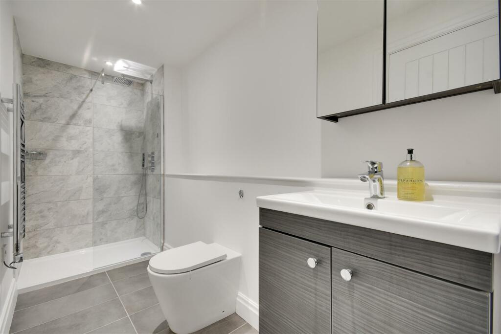 Additional image 13 of Sea View Parade, Mayland, Chelmsford