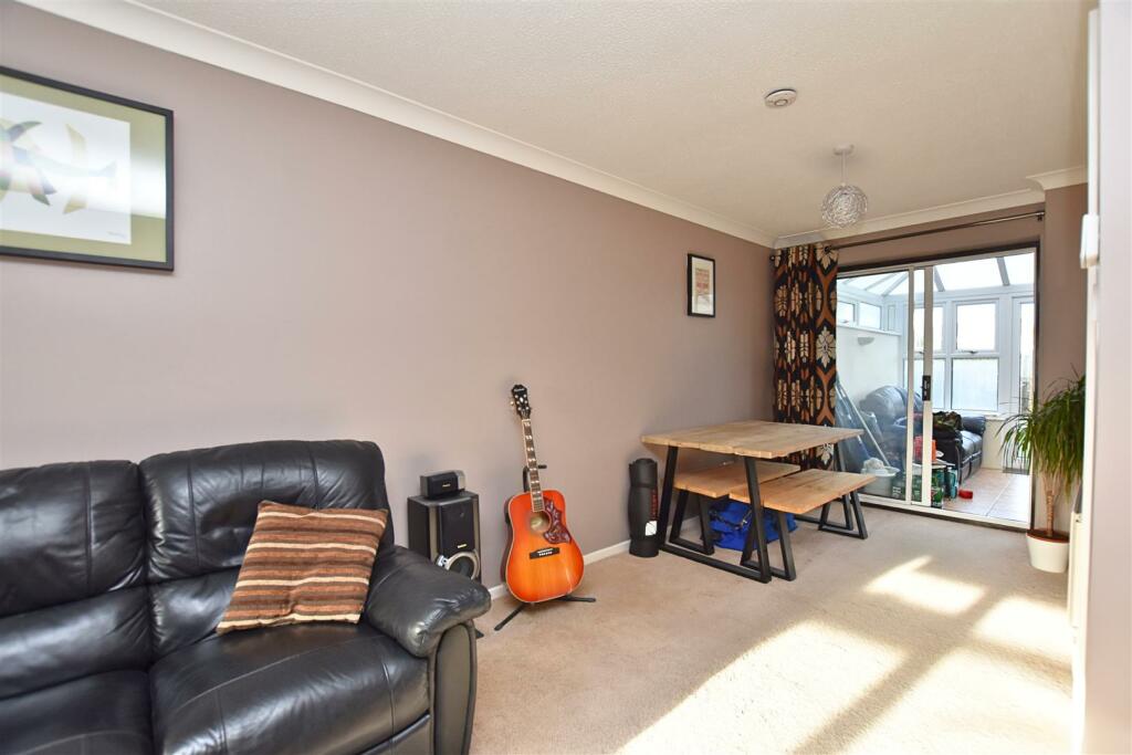 Additional image 6 of Holkham Avenue, South Woodham Ferrers